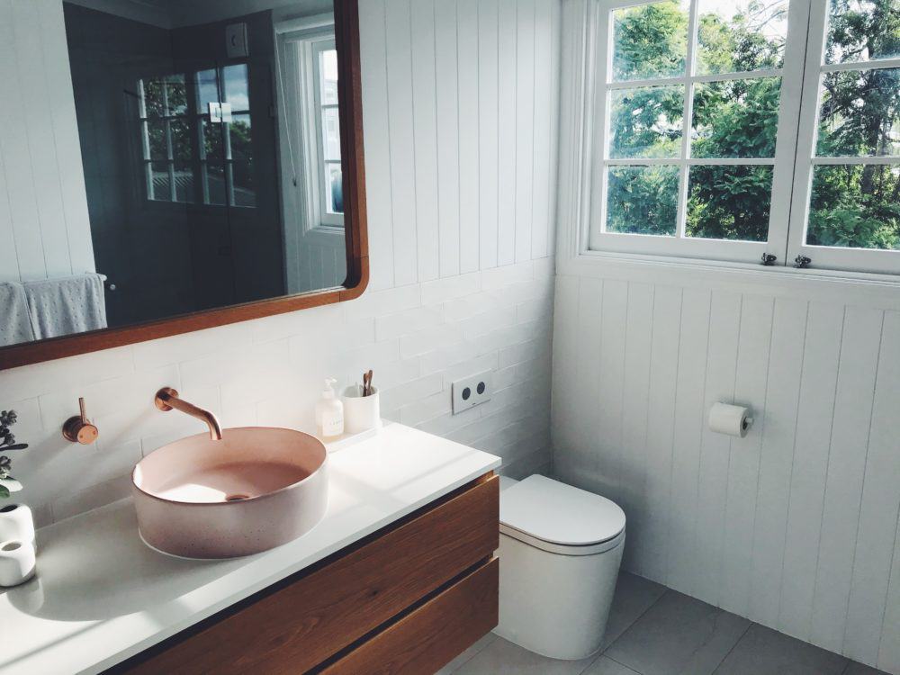 What to look for when choosing bathroom suites 3