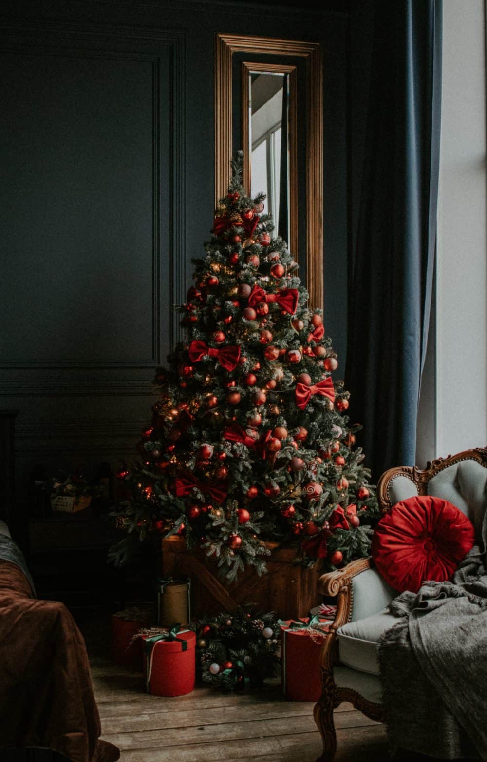 Christmas Decorating Themes For Your Home