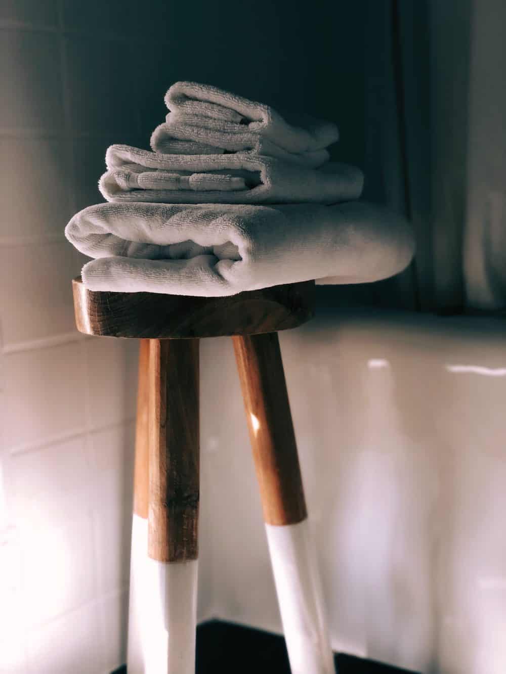 Easy hacks to create a hotel chic bathroom 2