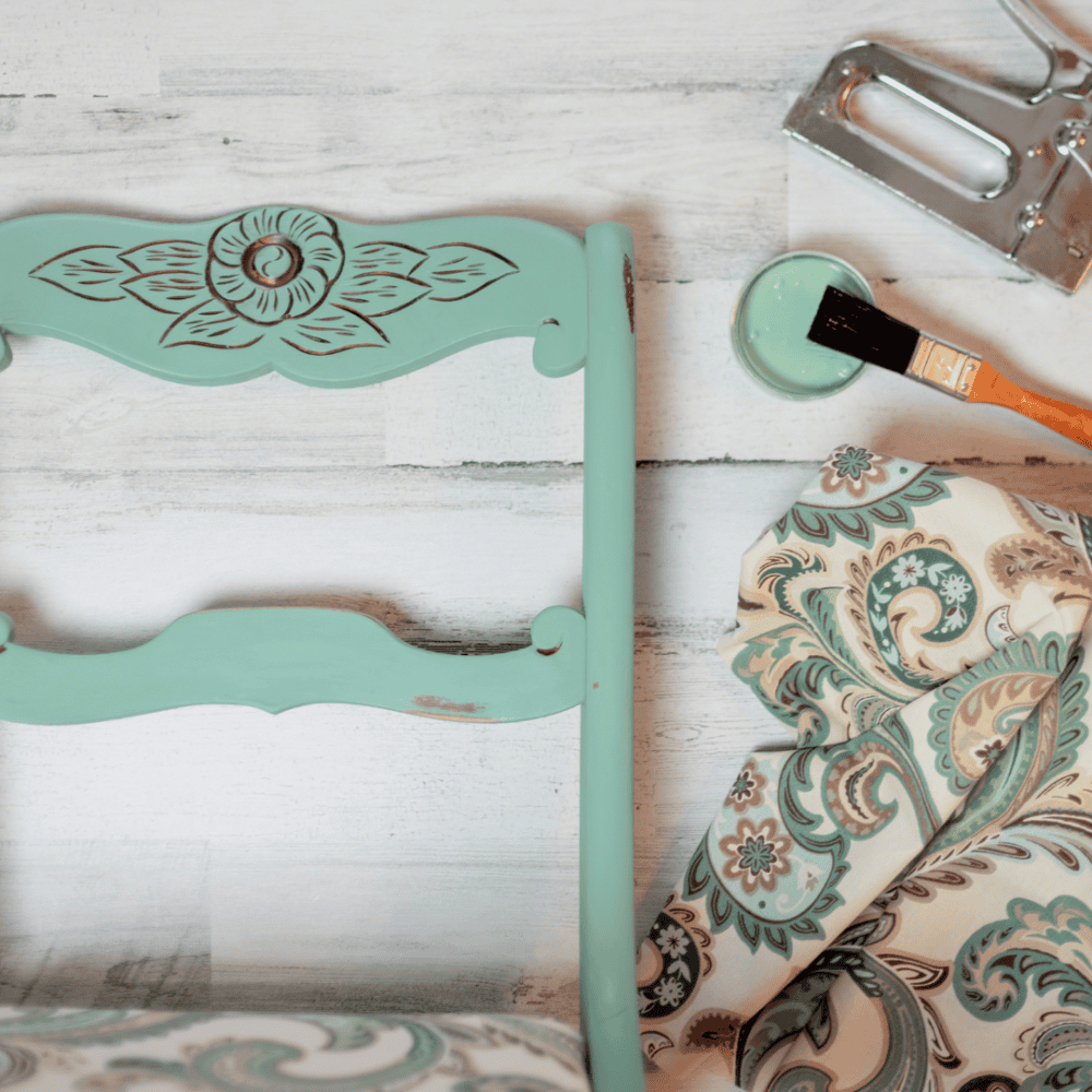 Unleash Your Creative Side: Learn the Art of Painting Furniture 2