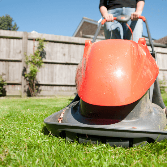 Mow with Precision: The Best Lawnmowers and Robomowers for Your Lawn 16