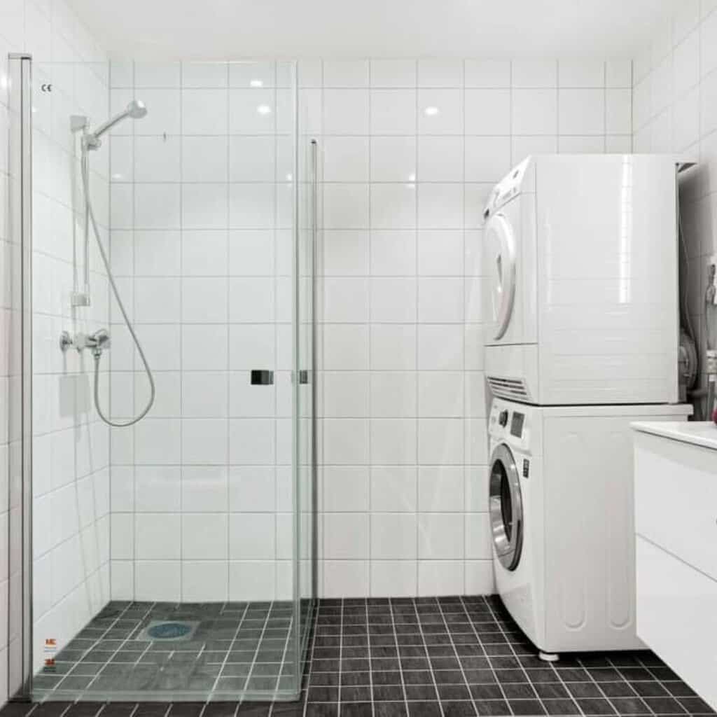 Transforming Your Bathroom to a Shower Room