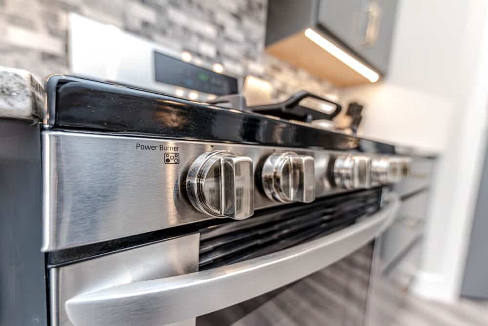 Cooker Cleaning Essential Tips 3