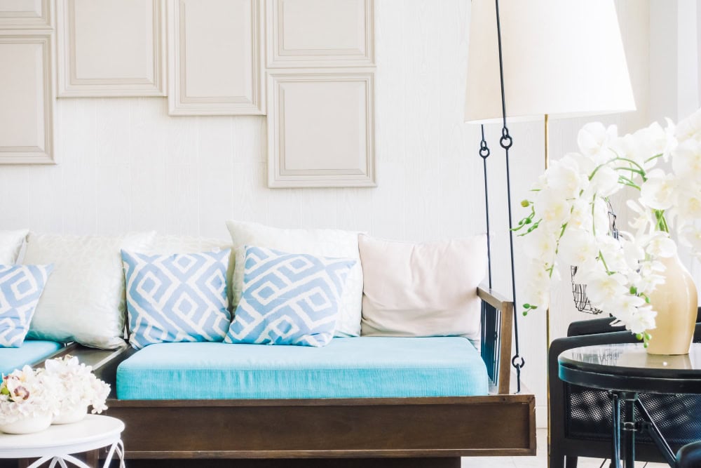 Embracing Coastal Vintage Styling Embracing Coastal Vintage Styling