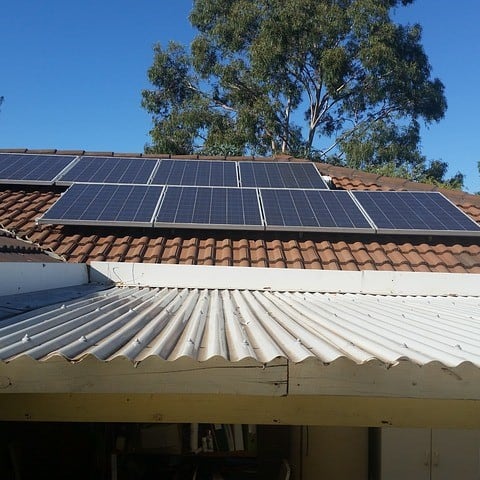 Solar Panel Maintenance to Ensure Maximum Performance 1