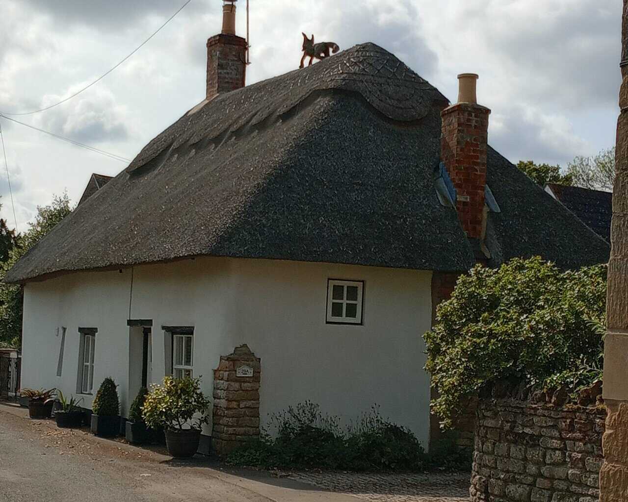 Things to Consider When Buying a Thatched Property Things to Consider When Buying a Thatched Property