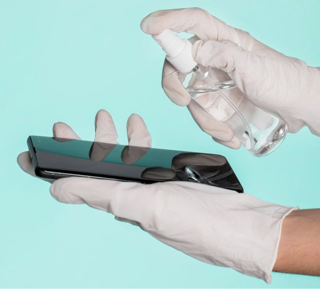 How to Keep Your Tech Devices Clean Without Causing Damage 1 How to Keep Your Tech Devices Clean Without Causing Damage 1