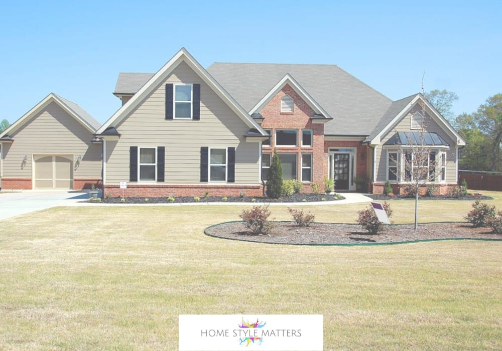 Common Signs That Your Home's Roof Needs Repair 1 Signs That Your Home's Roof Needs Repair