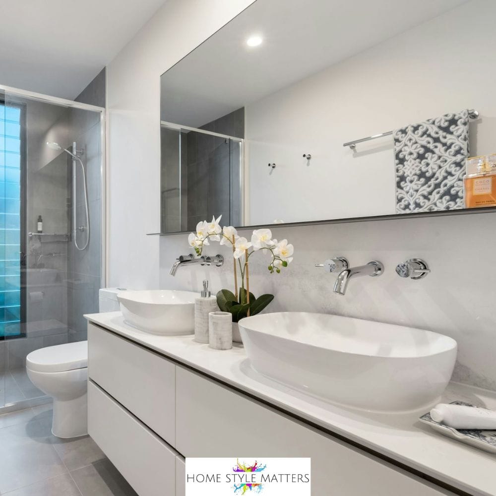 Bathroom cleaning tips